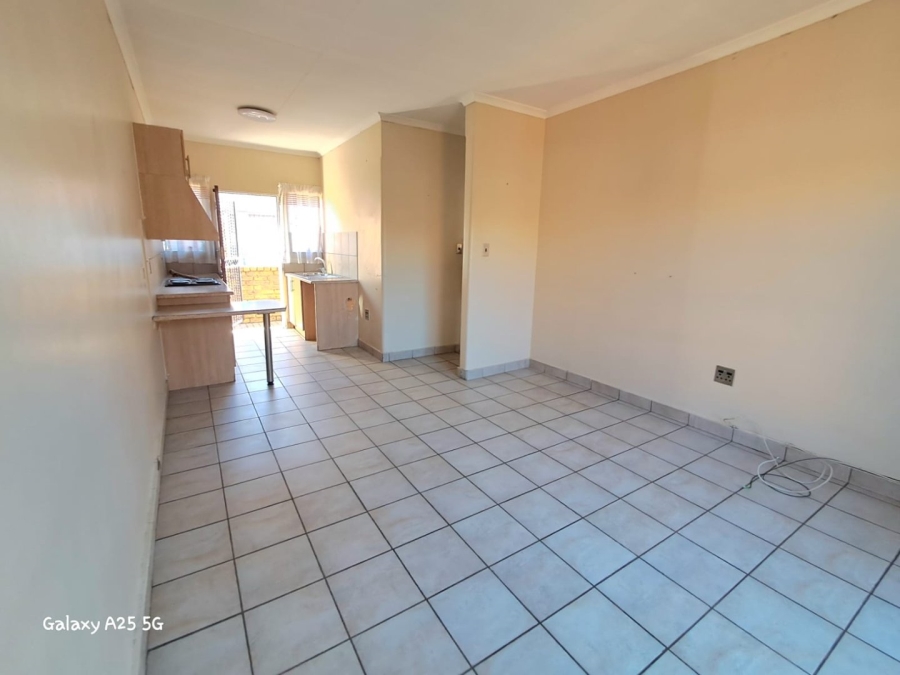 2 Bedroom Property for Sale in Vaalpark Free State